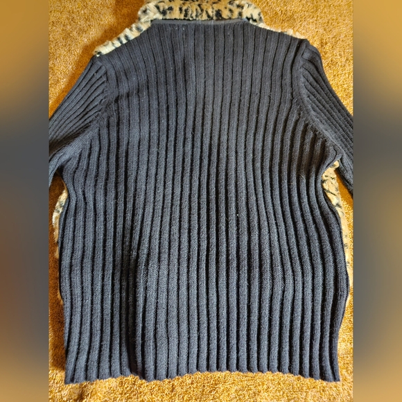 TIAR BRAND faux leopard and black knit jacket - Picture 15 of 17